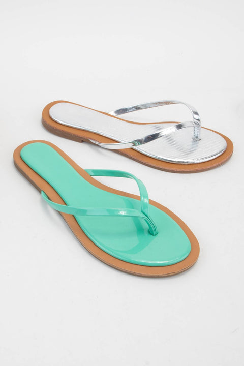 AGORA-1 PATENT THONG SANDAL CONTRAST COLOR OUTSOLE: SILVER / 8-Pink Dot Styles