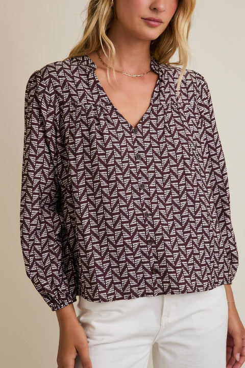 GILLI-NOTCH NECK PUFF LONG SLEEVE BUTTON UP ABSTRACT TOP: BROWN-IVORY ABSTRACT / L-Pink Dot Styles