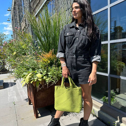 AHDORNED-Lily Woven Neoprene Tote with Pouch: NAVY/ECRU-Pink Dot Styles