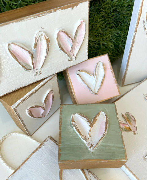 Coddiwomple-Heart block |  valentine | pastel | xoxo | love: Pink back/white heart-Pink Dot Styles