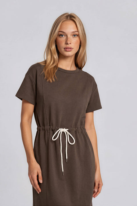 GILLI-Round Neck Short Sleeve Waist Tie Dress – Chocolate Brown-Pink Dot Styles