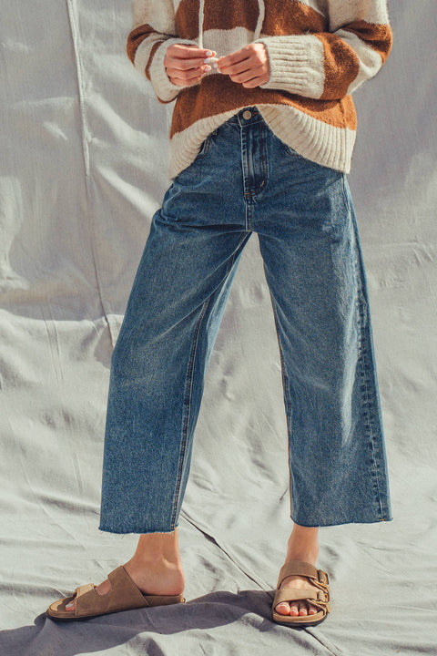 Relaxed Wide Leg Denim Jeans
