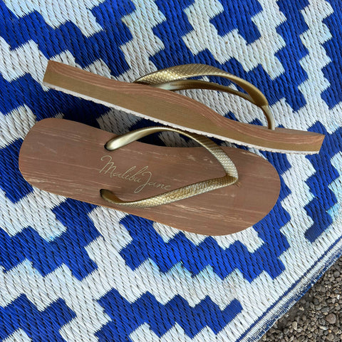 Malibu Jane-Huntington Flip Flop Bronze: US 10-Pink Dot Styles