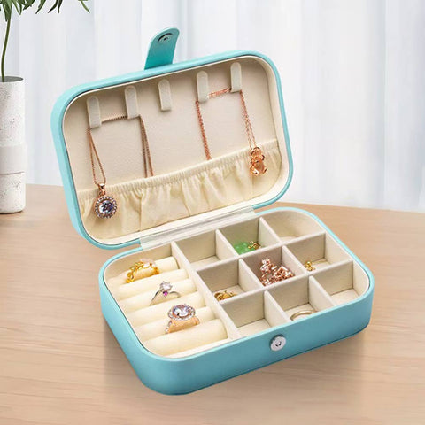 Faux Leather Portable Jewelry Box
: Pink