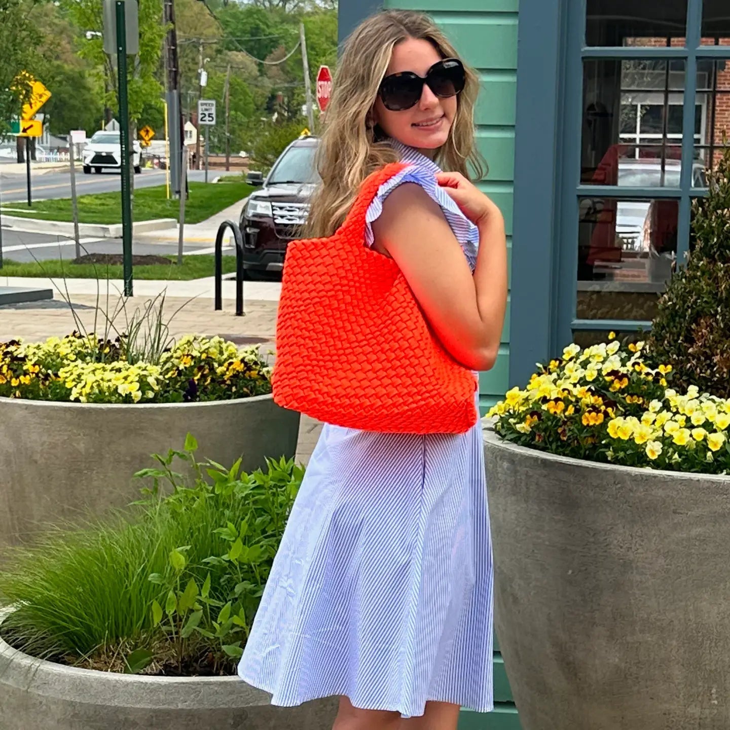 29 Cool Bold Orange Fall Outfits - Styleoholic