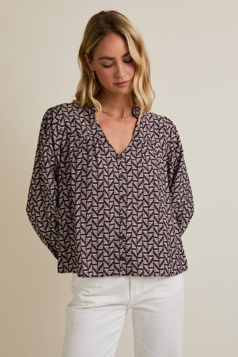 GILLI-NOTCH NECK PUFF LONG SLEEVE BUTTON UP ABSTRACT TOP: BROWN-IVORY ABSTRACT / L-Pink Dot Styles