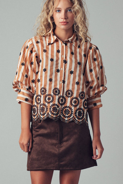 Urban Daizy-Striped Floral Embroidered Scallop Blouse: BROWN / S-2/M-2/L-2-Pink Dot Styles