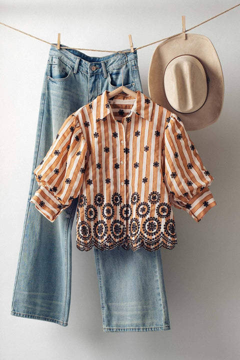 Urban Daizy-Striped Floral Embroidered Scallop Blouse: BROWN / S-2/M-2/L-2-Pink Dot Styles