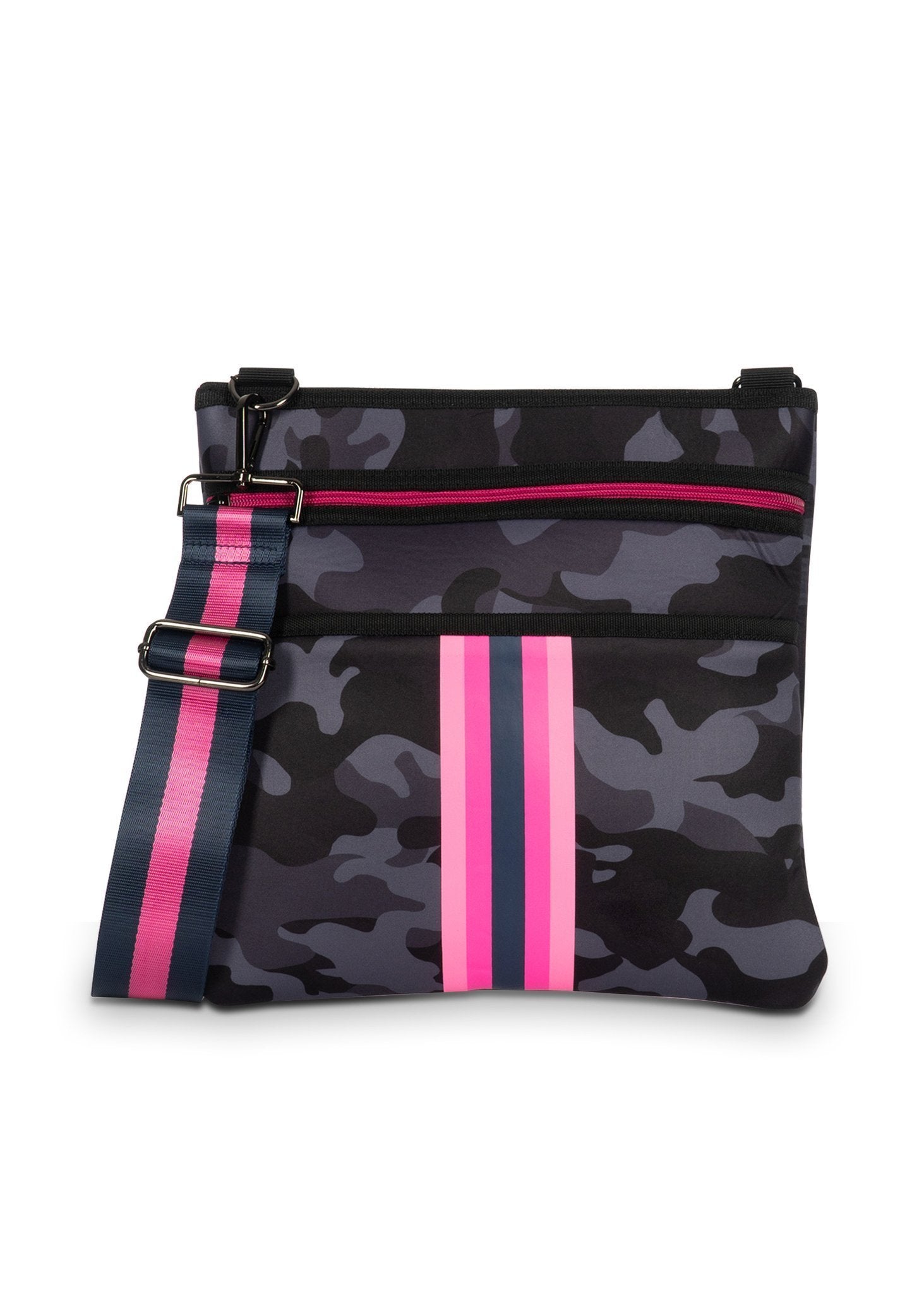 Camo bag with pink stripe new arrivals